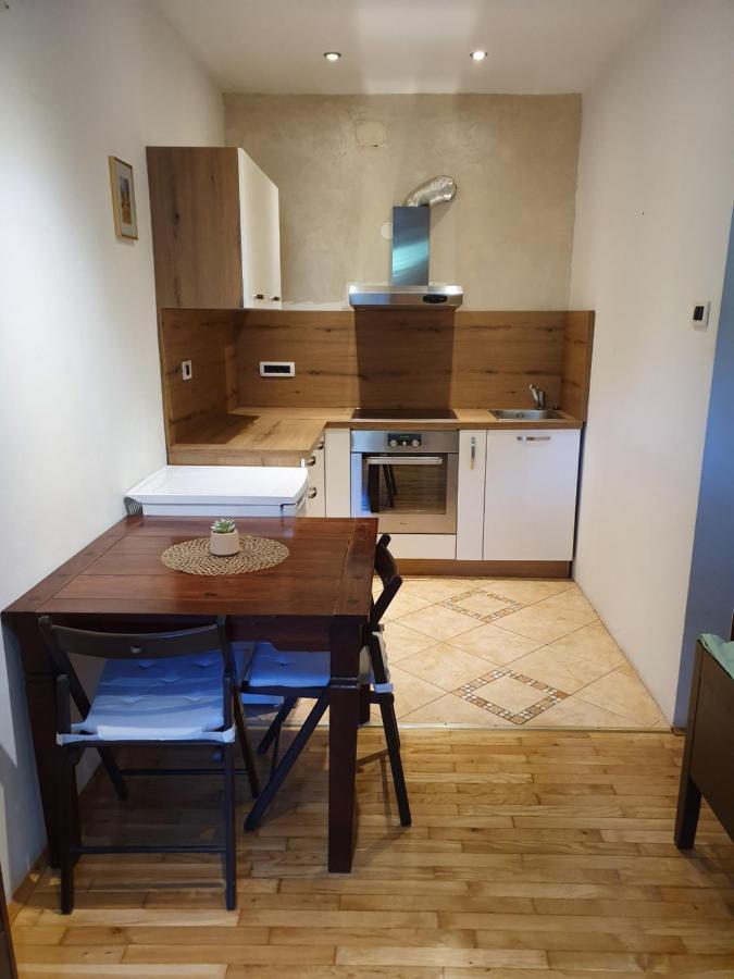 Apartmaji Tim Izola Dış mekan fotoğraf
