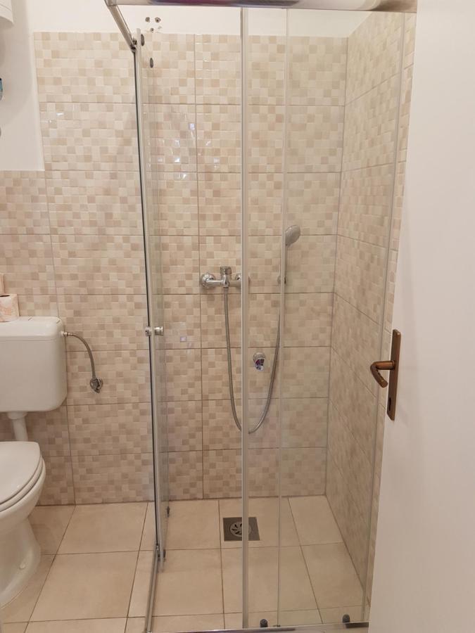 Apartmaji Tim Izola Dış mekan fotoğraf
