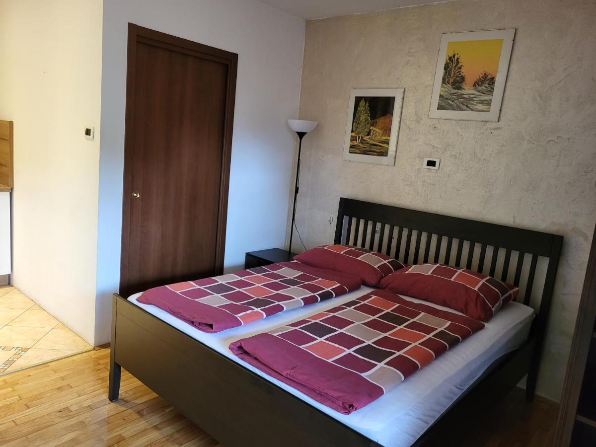Apartmaji Tim Izola Dış mekan fotoğraf